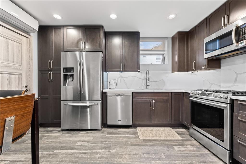 7001 Louise Terrace Image 1