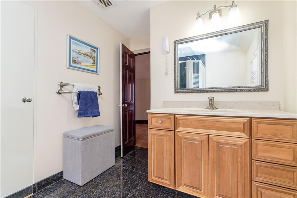 174 Barbara Street, Staten  Island, New York, 10306 image 22