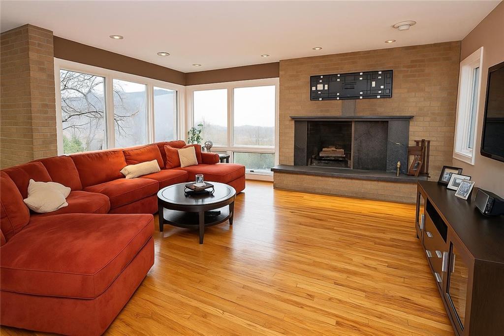 18 Emmerson Avenue, Staten  Island, New York, 10301 image 7