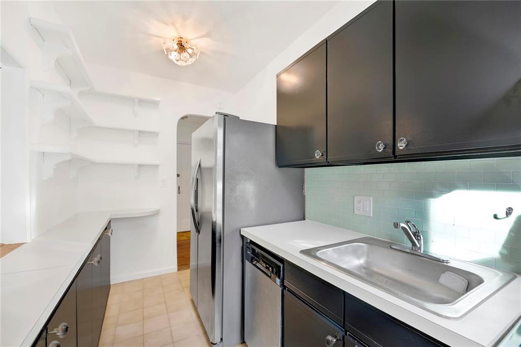 25 Plaza Street 2C, Brooklyn, New York, 11217 image 14