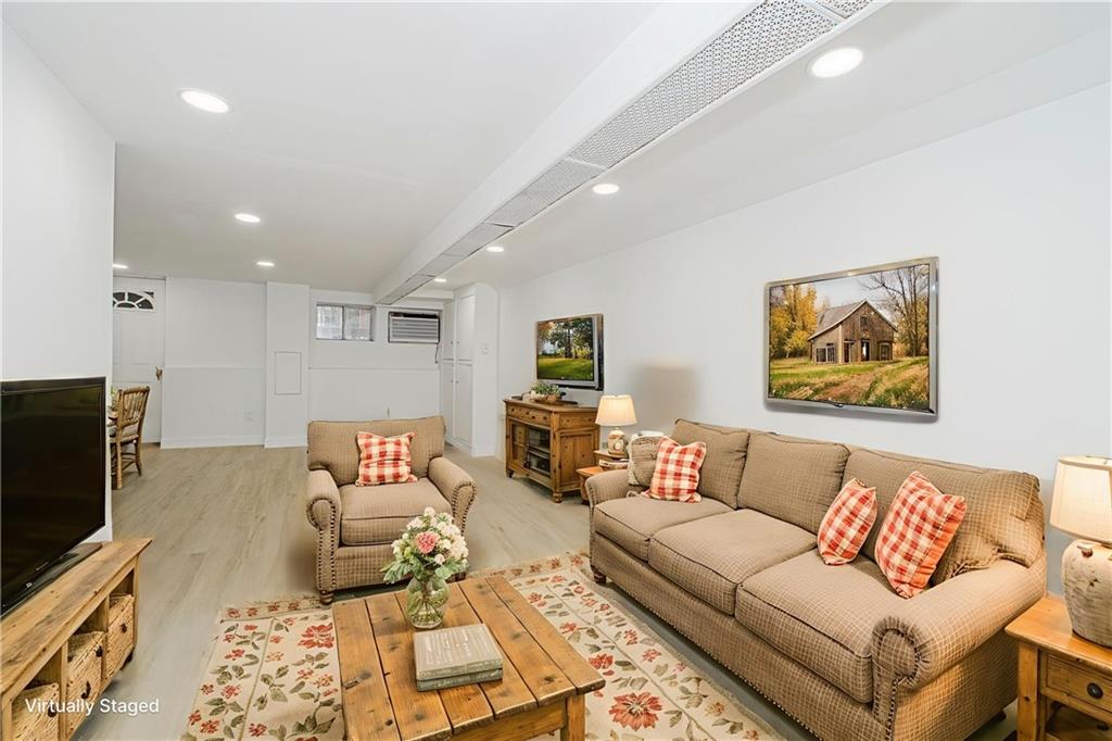 582 Bay Ridge Avenue, Brooklyn, New York, 11220 image 38