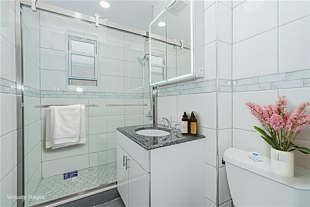 582 Bay Ridge Avenue, Brooklyn, New York, 11220 image 40