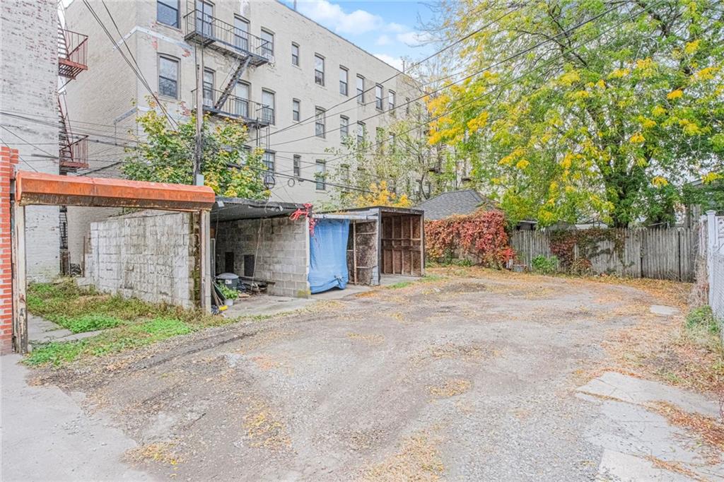 582 Bay Ridge Avenue Image 5