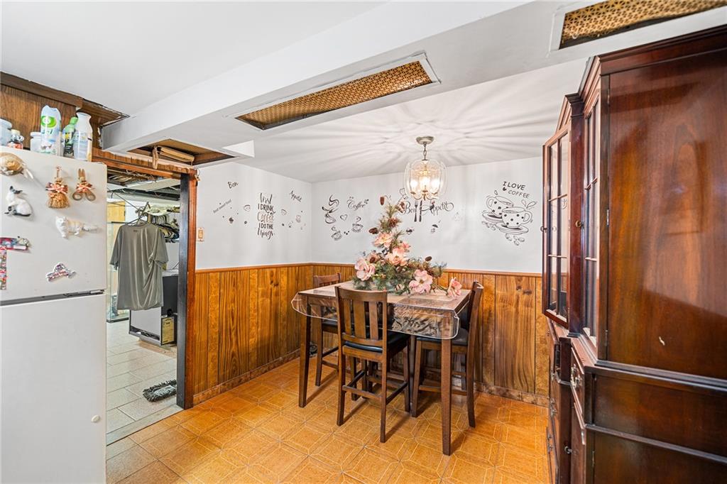 6613 10th Avenue, Brooklyn, New York, 11219 image 22