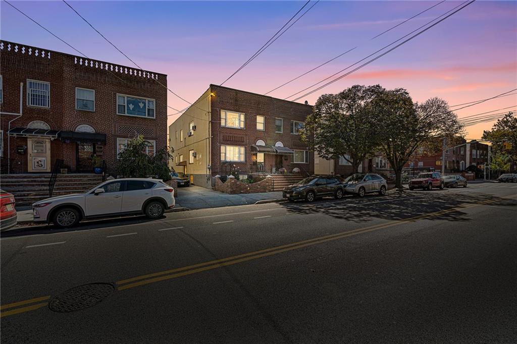 6613 10th Avenue, Brooklyn, New York, 11219 image 26