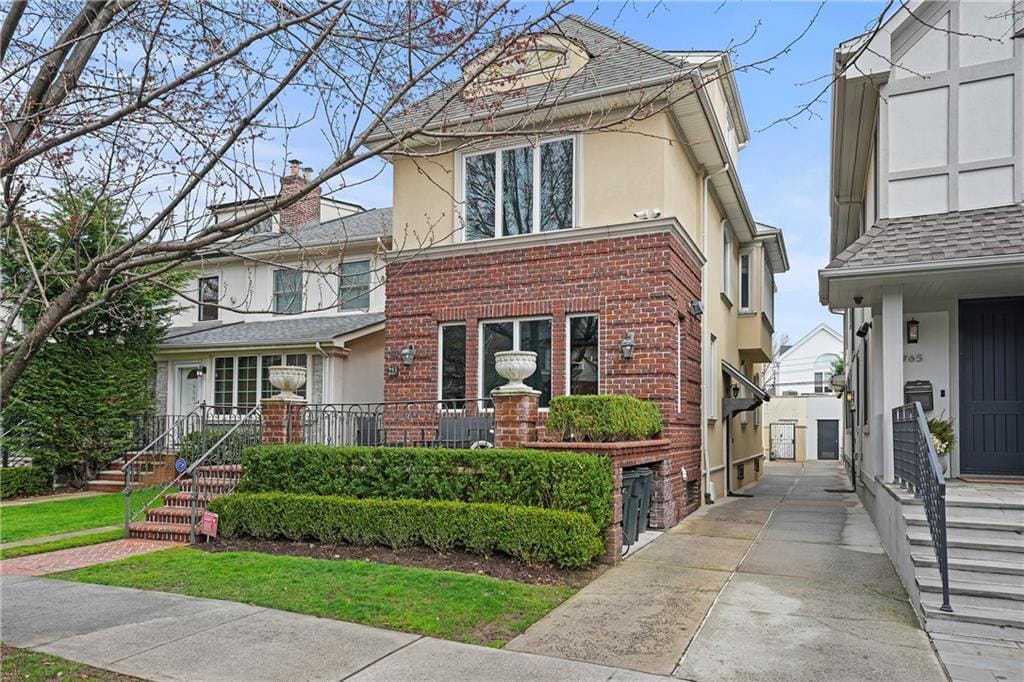 961 East 7th Street Image 1