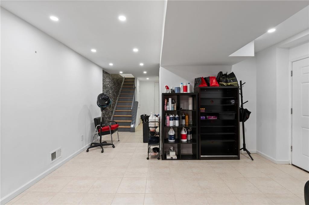 1314 East 69th Street, Brooklyn, New York, 11234 image 37