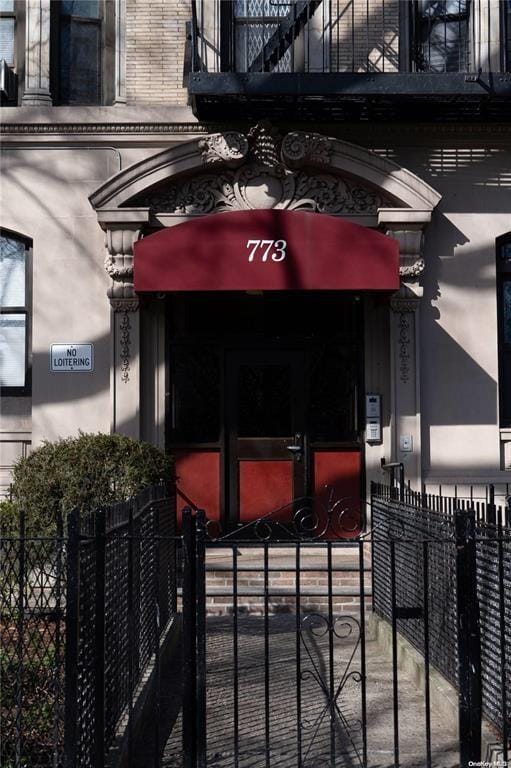 Withheld Withheld Parkway 2B, Brooklyn, New York, 11213 image 8