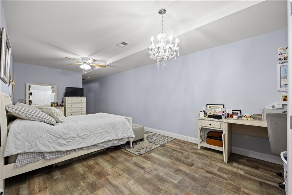 109 Madsen Avenue, Staten  Island, New York, 10309 image 38