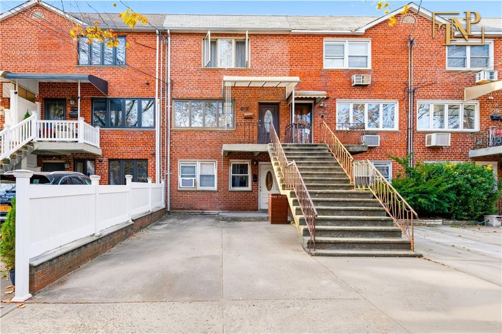 2756 Mill Avenue Image 2