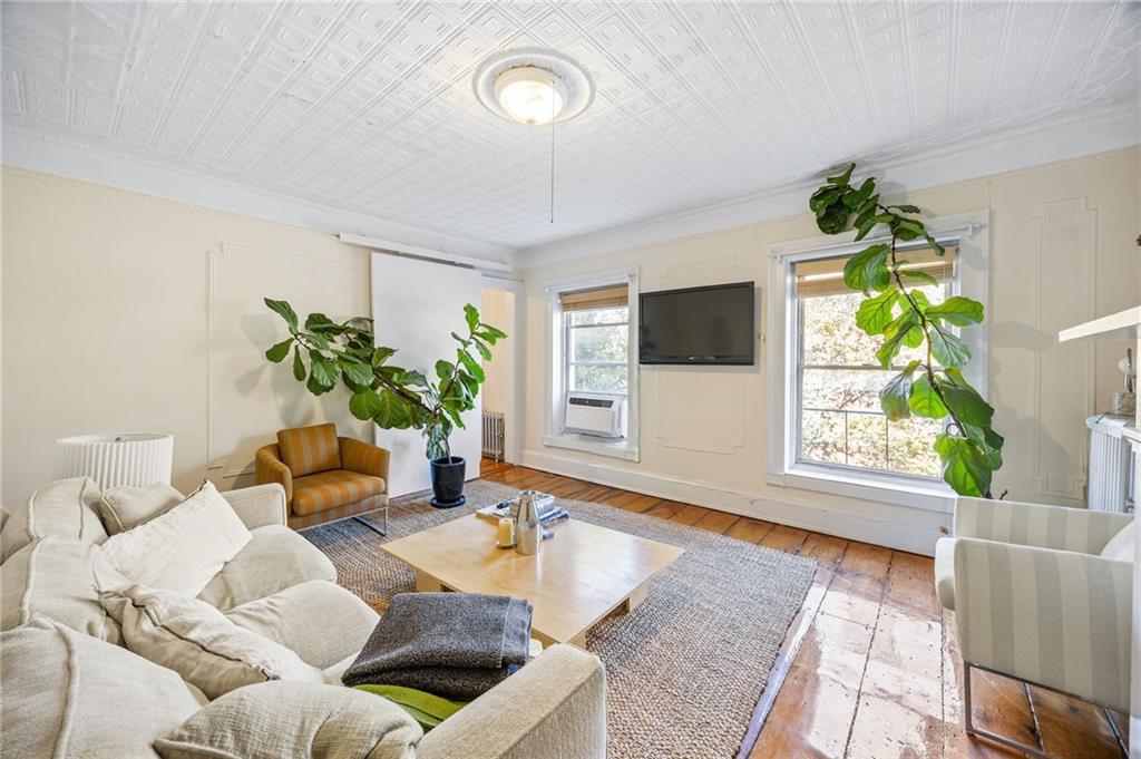 32 Douglass Street, Brooklyn, New York, 11231 image 13