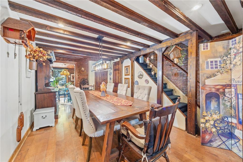 32 Douglass Street Image 4