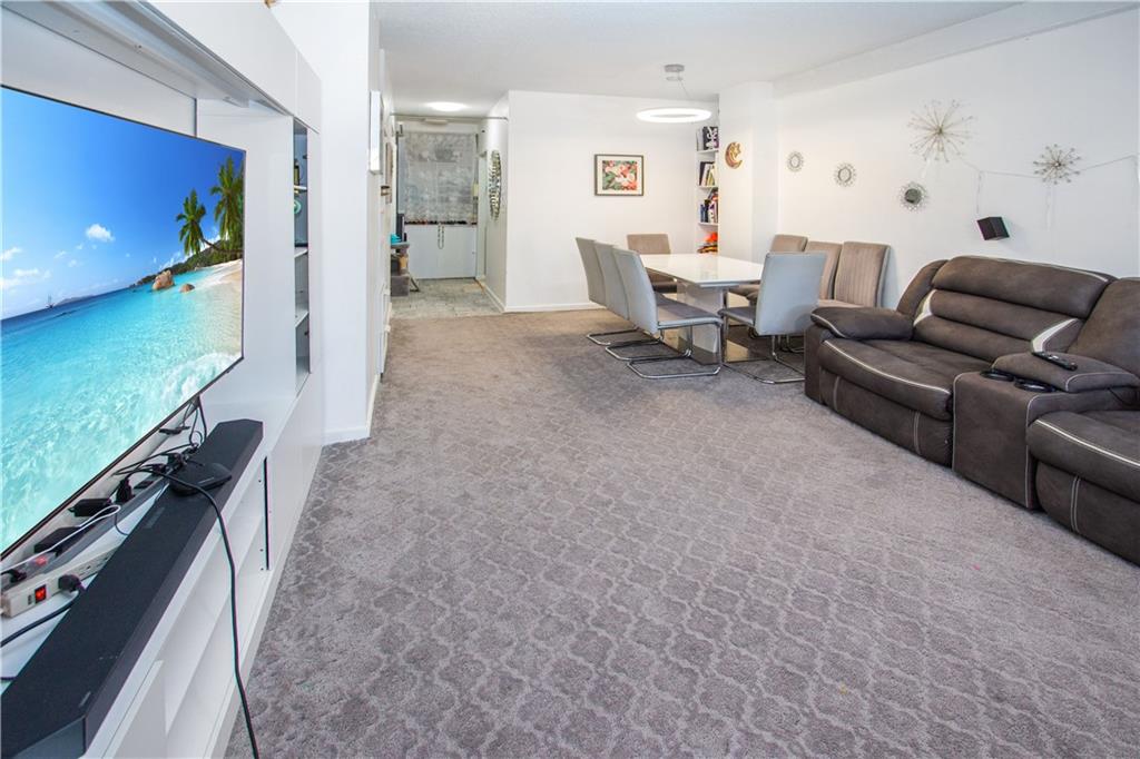 1720 East 14th Street 4A Image 2