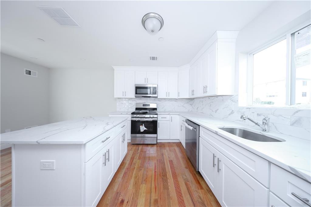 12 Simonson Avenue, Staten  Island, New York, 10303 image 7