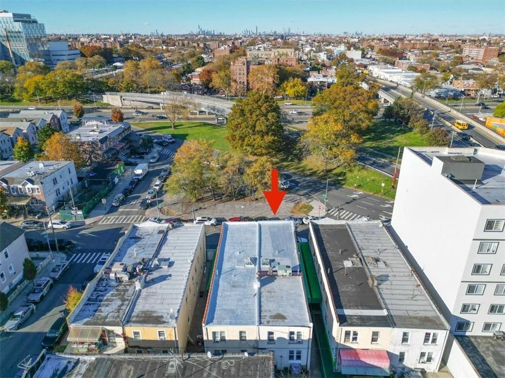 712 Banner Avenue, Brooklyn, New York, 11235 image 9