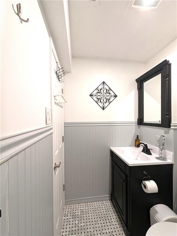 305 Ilyssa Way, Staten  Island, New York, 10312 image 11