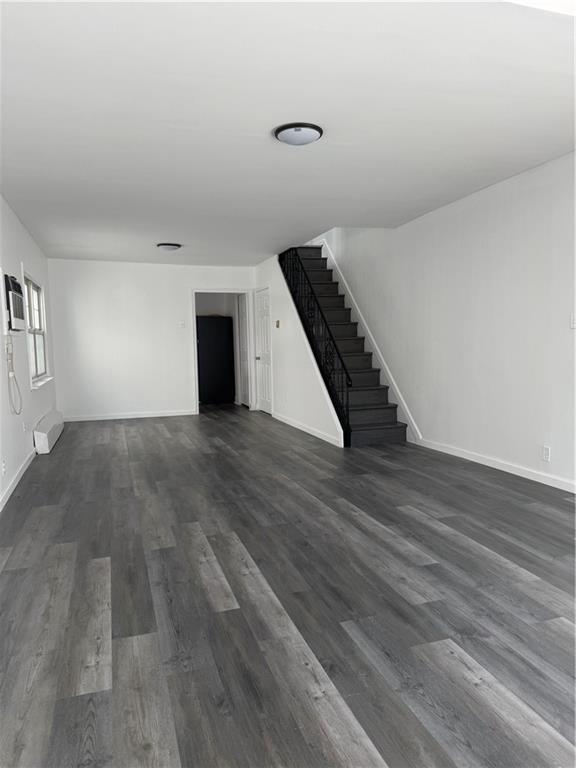 1476 East 53rd Street Image 2