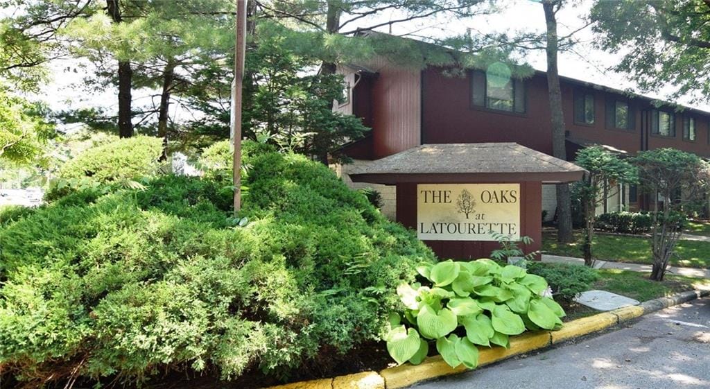 5 Belmar Drive 5, Staten  Island, New York, 10314 image 21