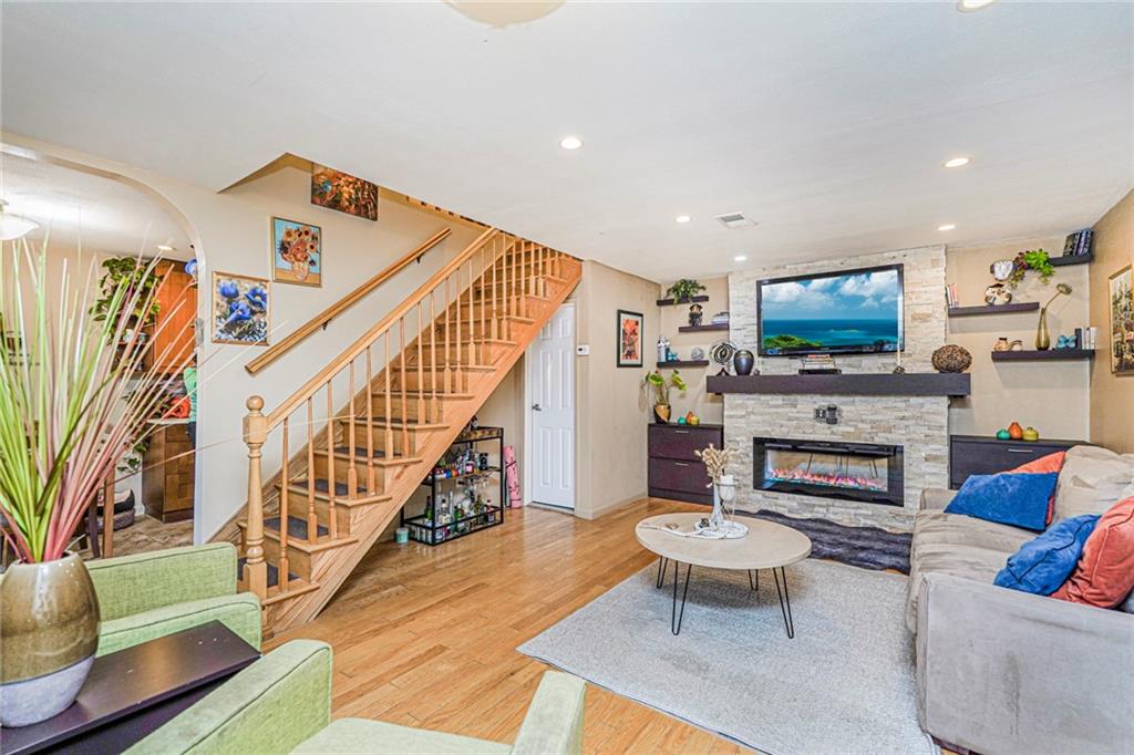 5 Belmar Drive 5, Staten  Island, New York, 10314 image 8