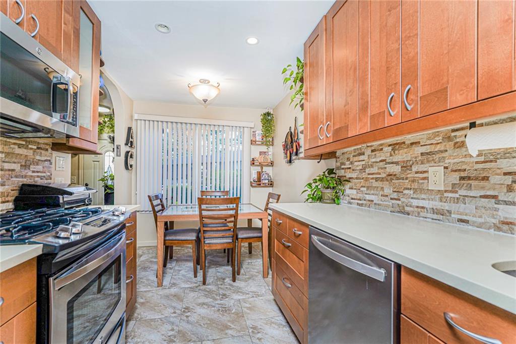 5 Belmar Drive 5, Staten  Island, New York, 10314 image 9