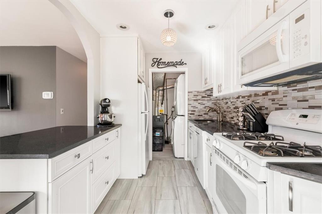 132 Gervil Street 2ndFl, Staten  Island, New York, 10309 image 11