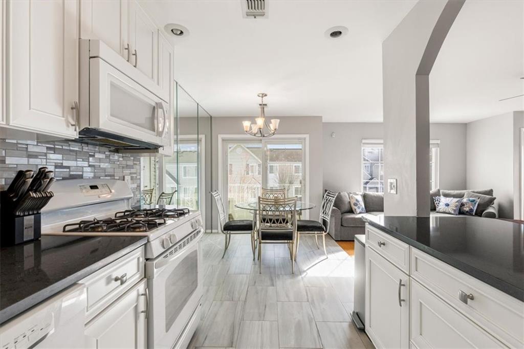 132 Gervil Street 2ndFl, Staten  Island, New York, 10309 image 12