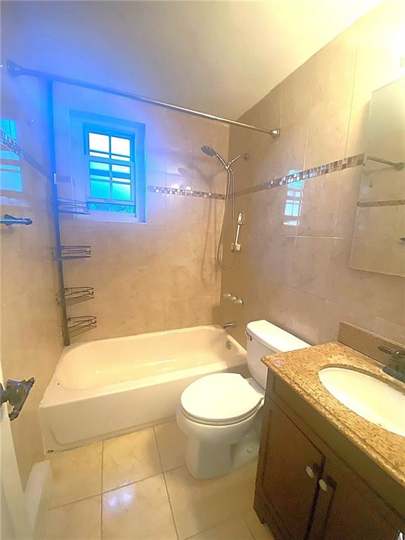 394 Maryland Avenue 2A, Staten  Island, New York, 10305 image 9