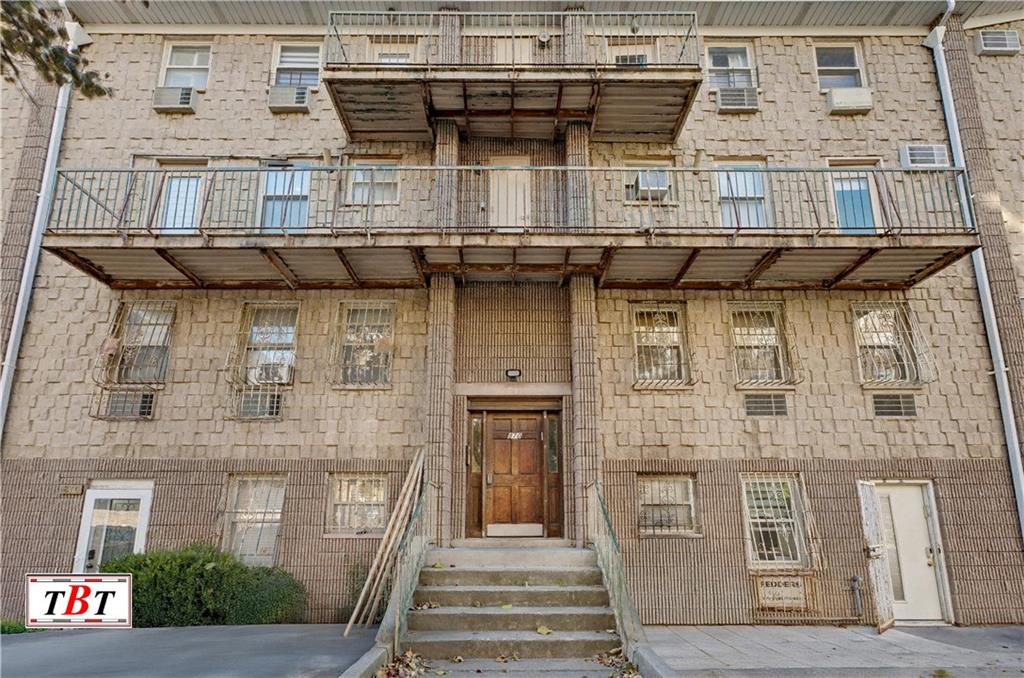 870 East 16th Street 4 Image 2