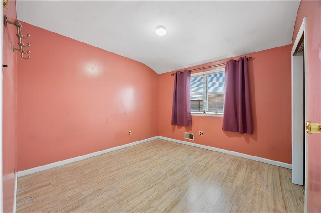 306 Hylan Boulevard, Staten  Island, New York, 10305 image 15