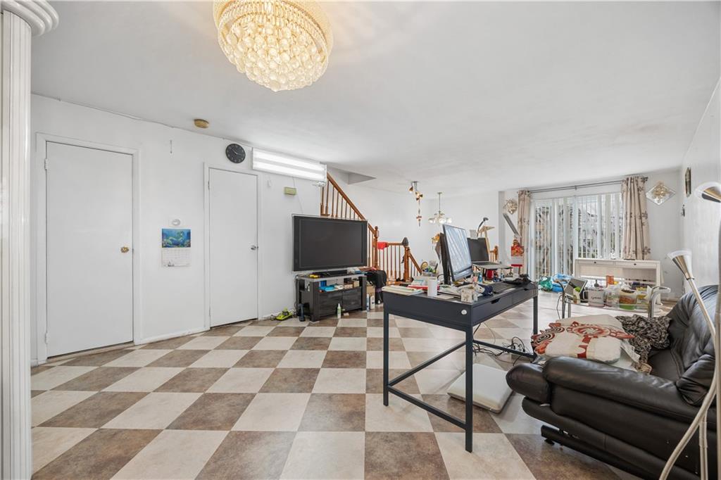 306 Hylan Boulevard, Staten  Island, New York, 10305 image 8