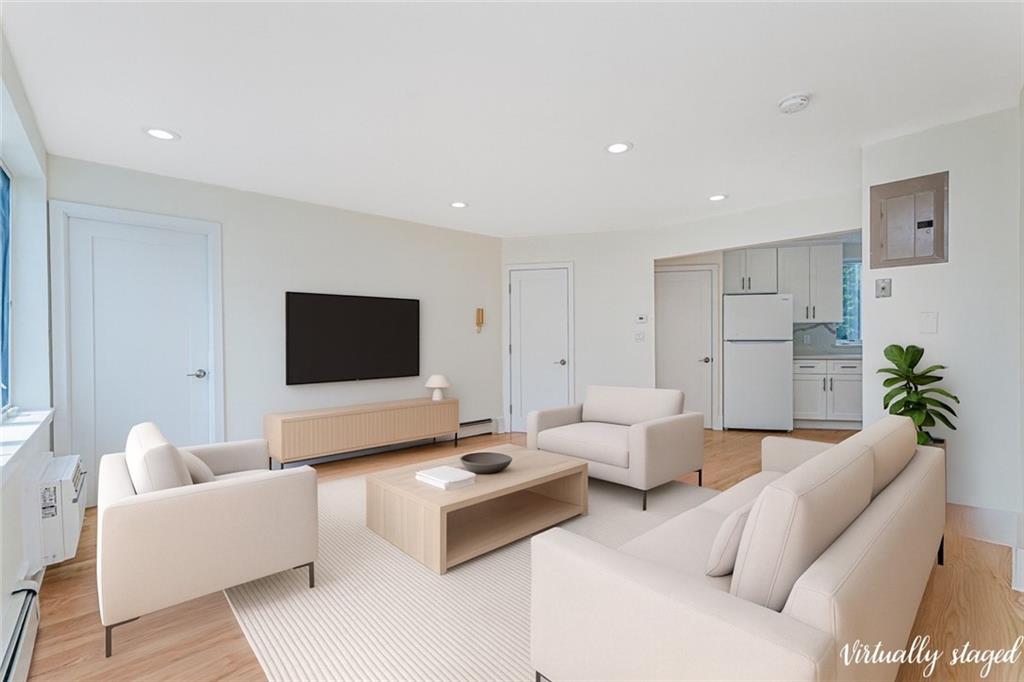2022 East 53rd Street D1 Image 4