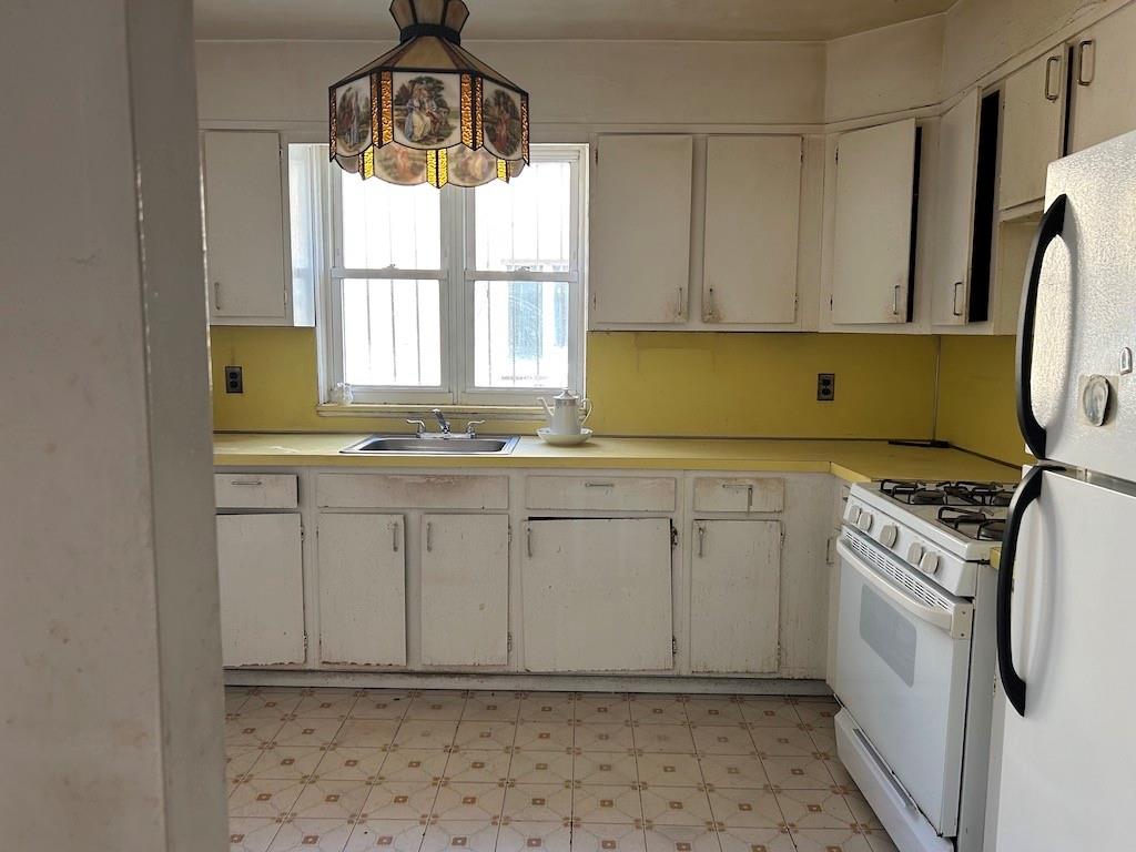 2169 East 17th Street, Brooklyn, New York, 11229 image 25