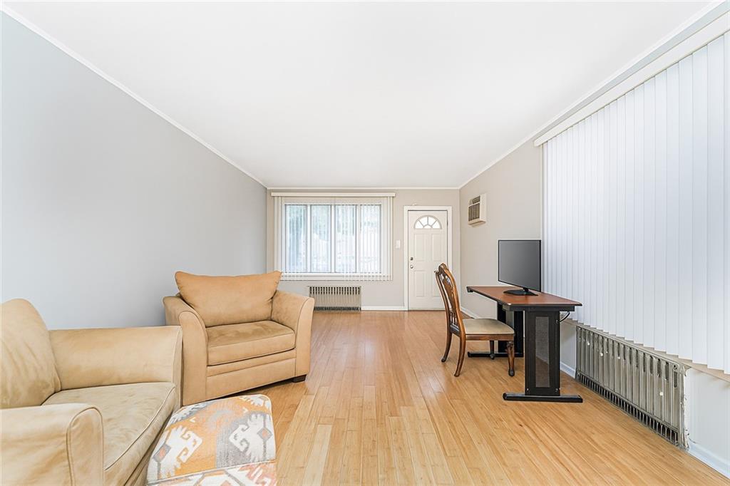 1654 East 51st Street Image 4