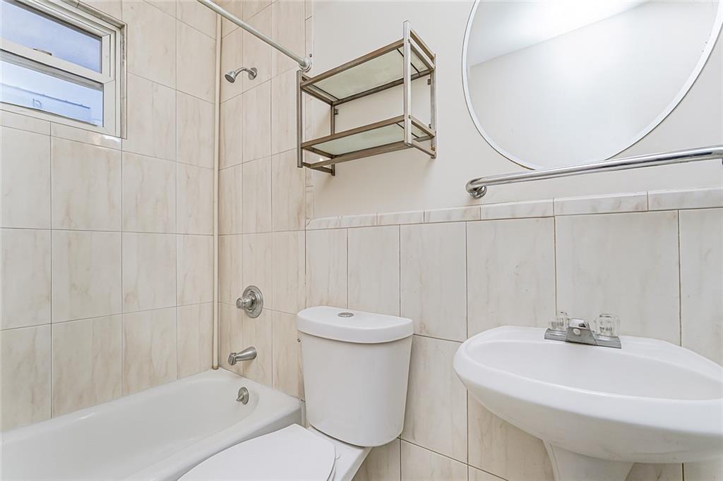 1654 East 51st Street, Brooklyn, New York, 11234 image 8