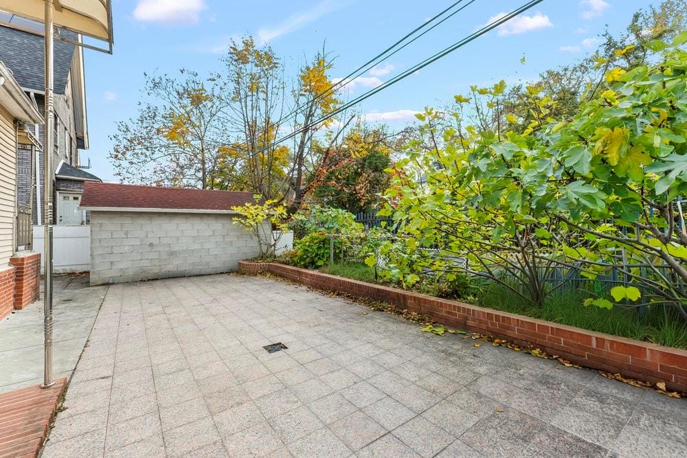 336 EAST 16TH ST Street, Brooklyn, New York, 11226 image 17