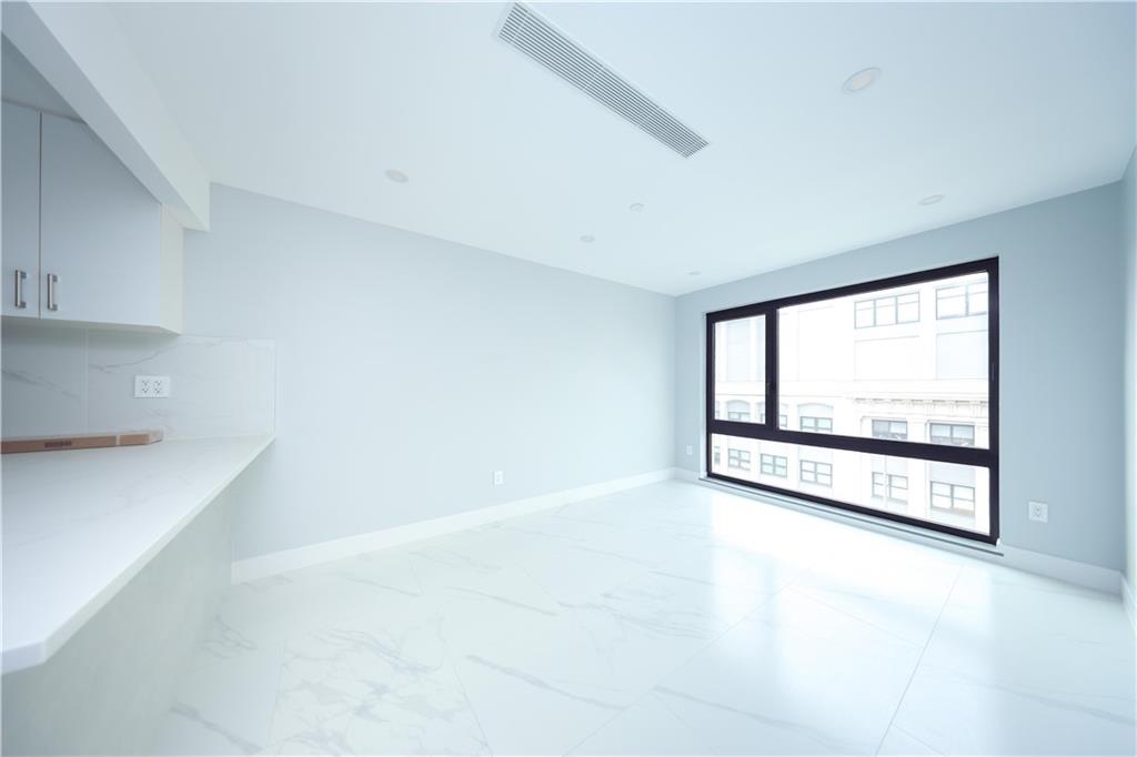 643 5th Avenue 3A Image 4