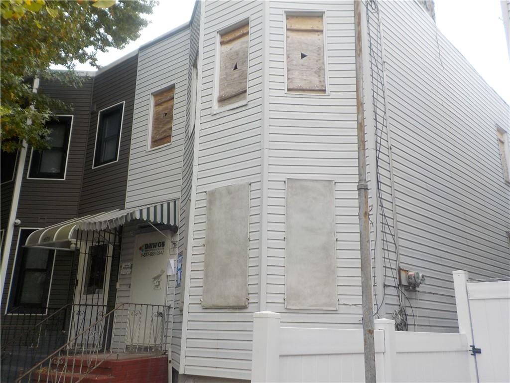 477 Ridgewood Avenue, Brooklyn, New York, 11208