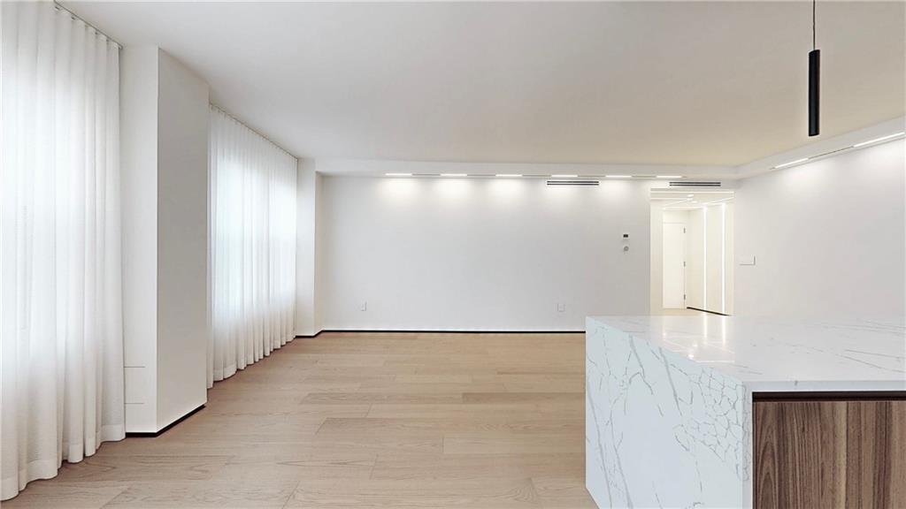 55 Oceana Drive 4, Brooklyn, New York, 11235 image 16