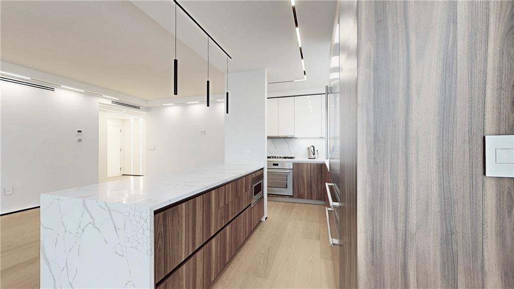 55 Oceana Drive 4, Brooklyn, New York, 11235 image 18