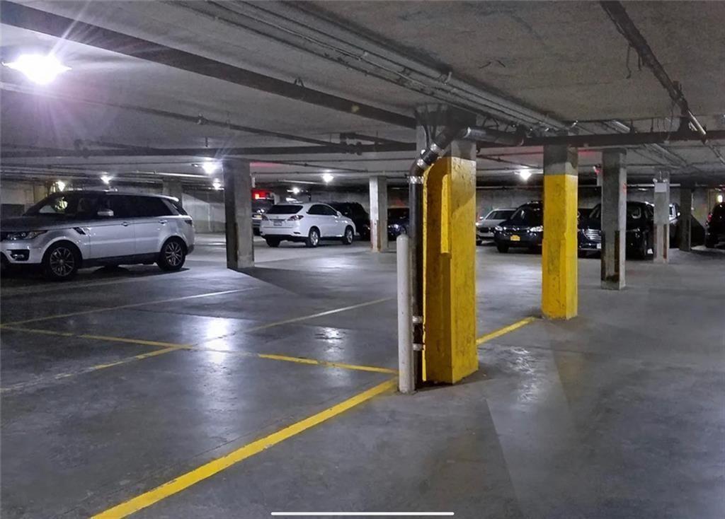 55 Oceana Drive 4, Brooklyn, New York, 11235 image 35