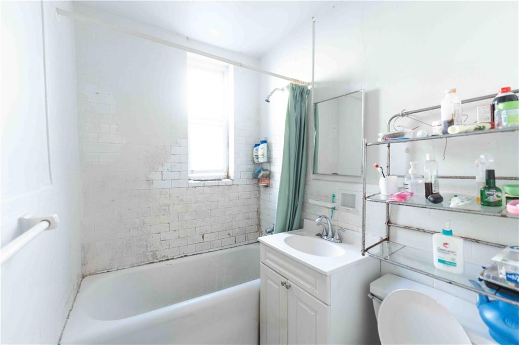 765 East 9th Street, Brooklyn, New York, 11230 image 20