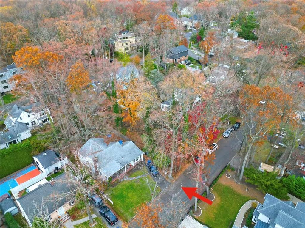 267 Edinboro Road, Staten  Island, New York, 10306 image 11