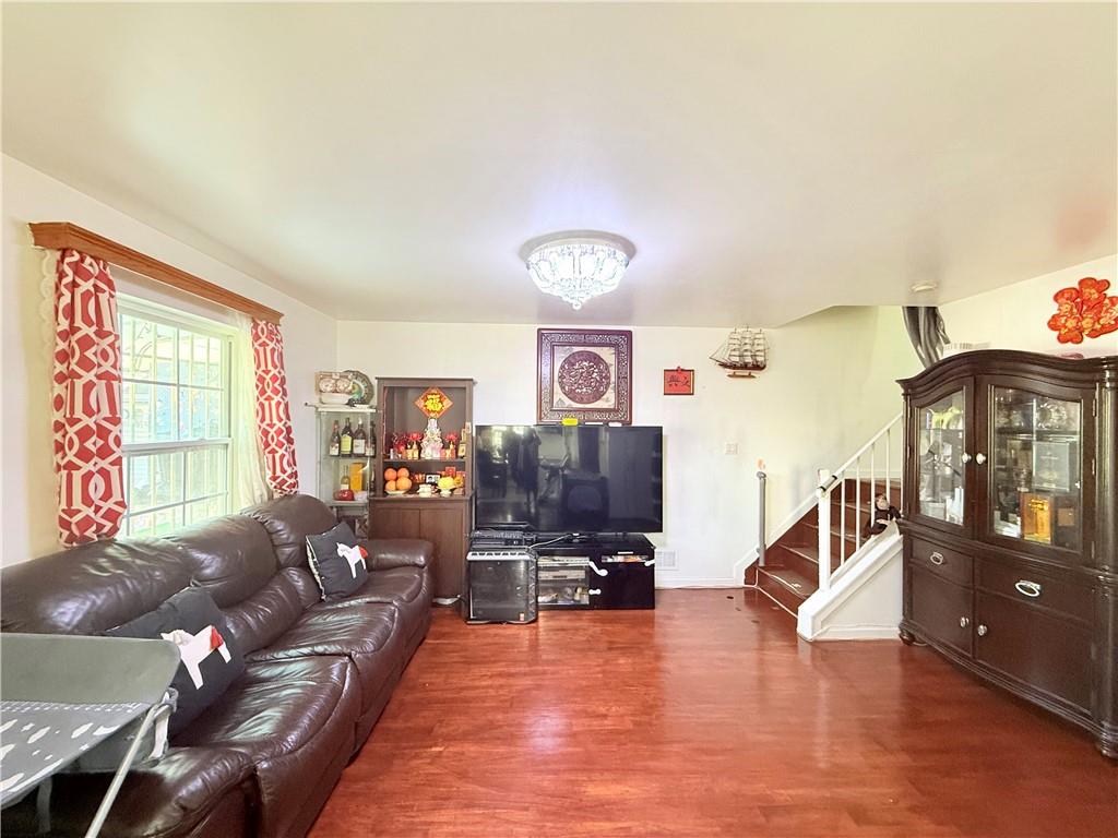 33 Geo Court, Staten  Island, New York, 10304 image 6