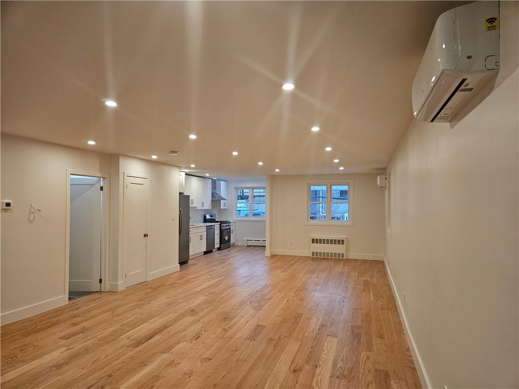 2567 East 29th Street Image 4