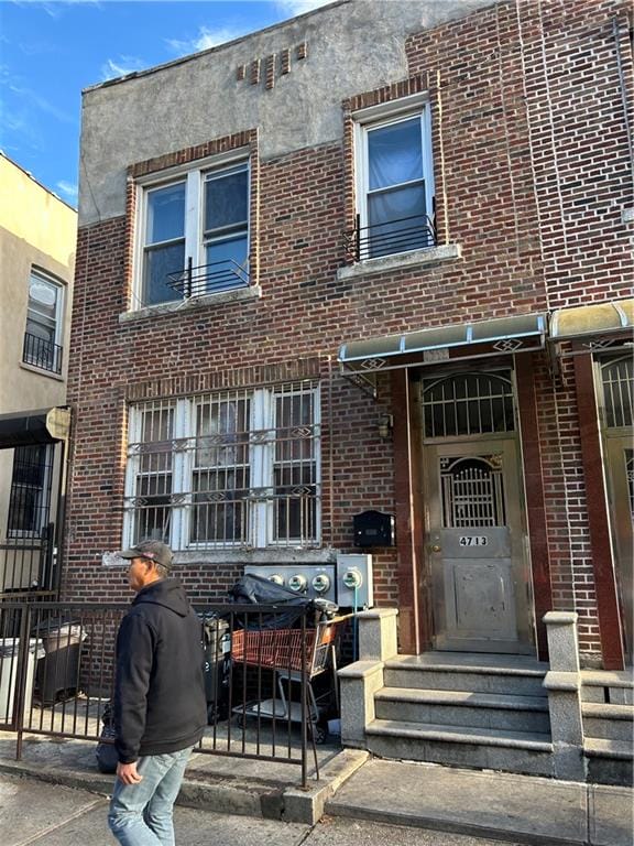 4713 7 Avenue Image 4