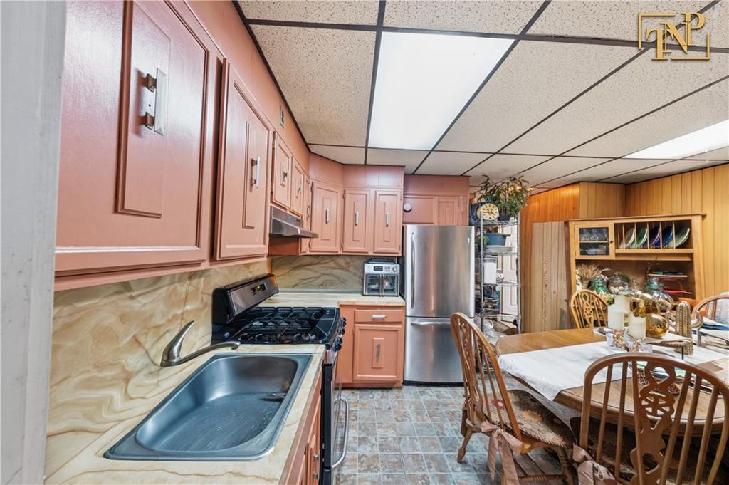 661 Euclid Avenue, Brooklyn, New York, 11208 image 14