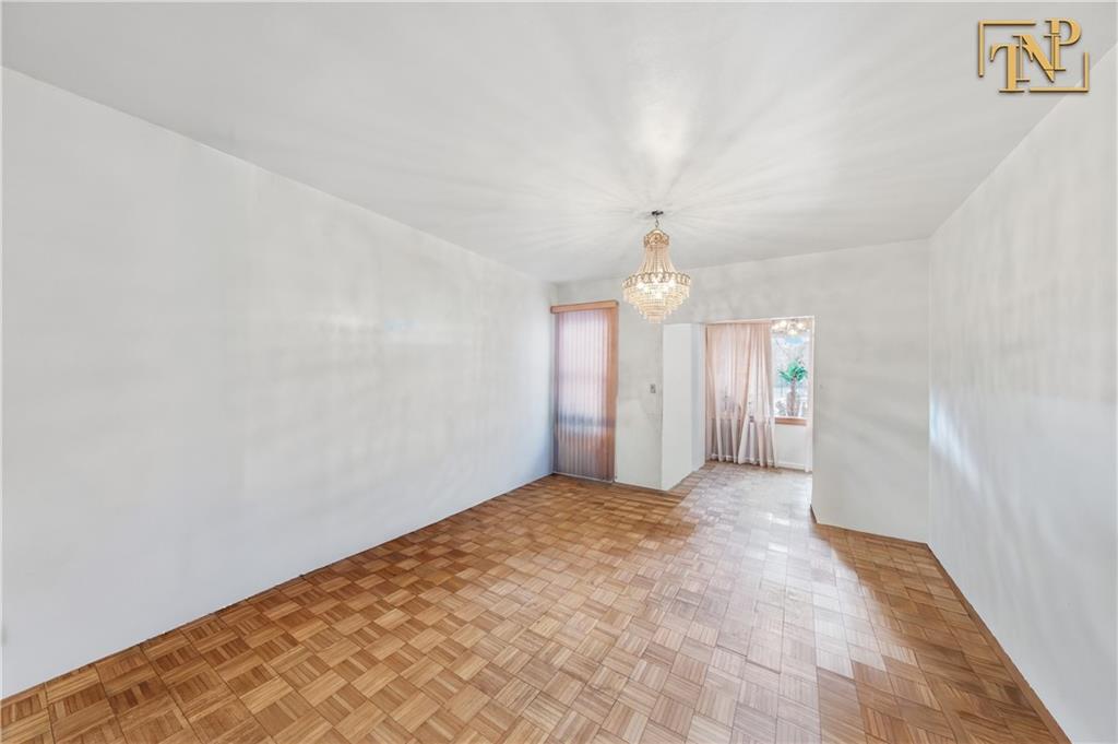 661 Euclid Avenue Image 4