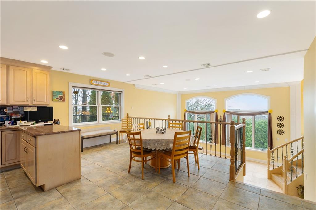 16 Diana Trail, Staten  Island, New York, 10304 image 16