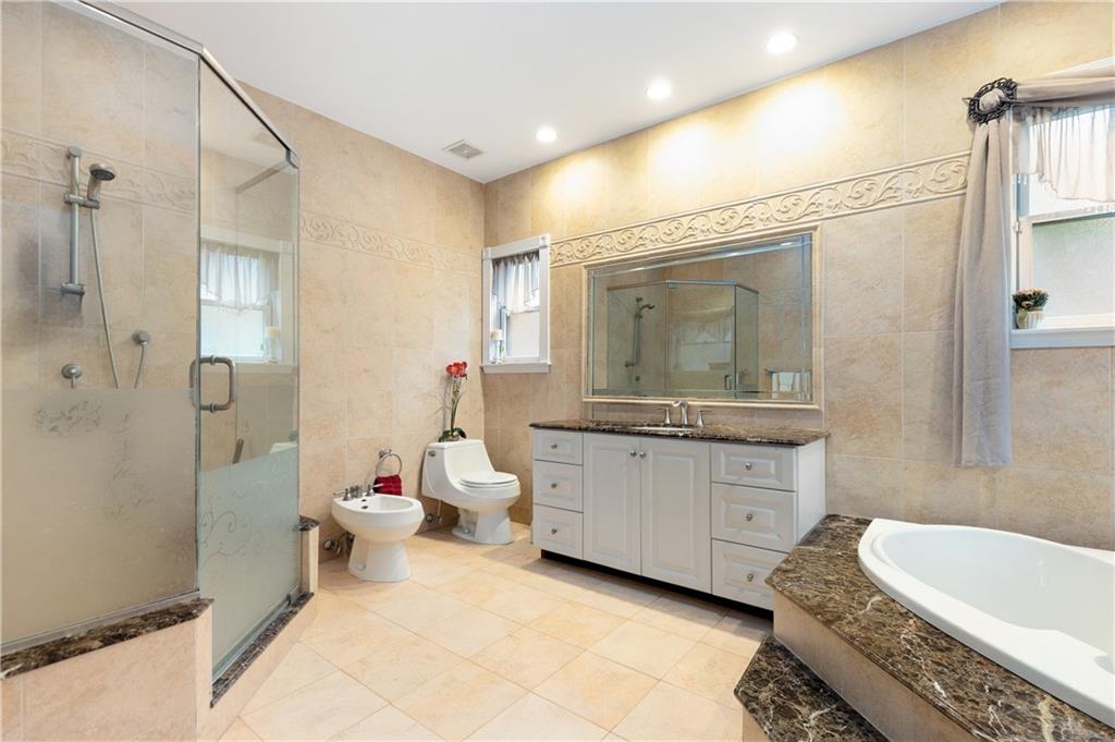 16 Diana Trail, Staten  Island, New York, 10304 image 26