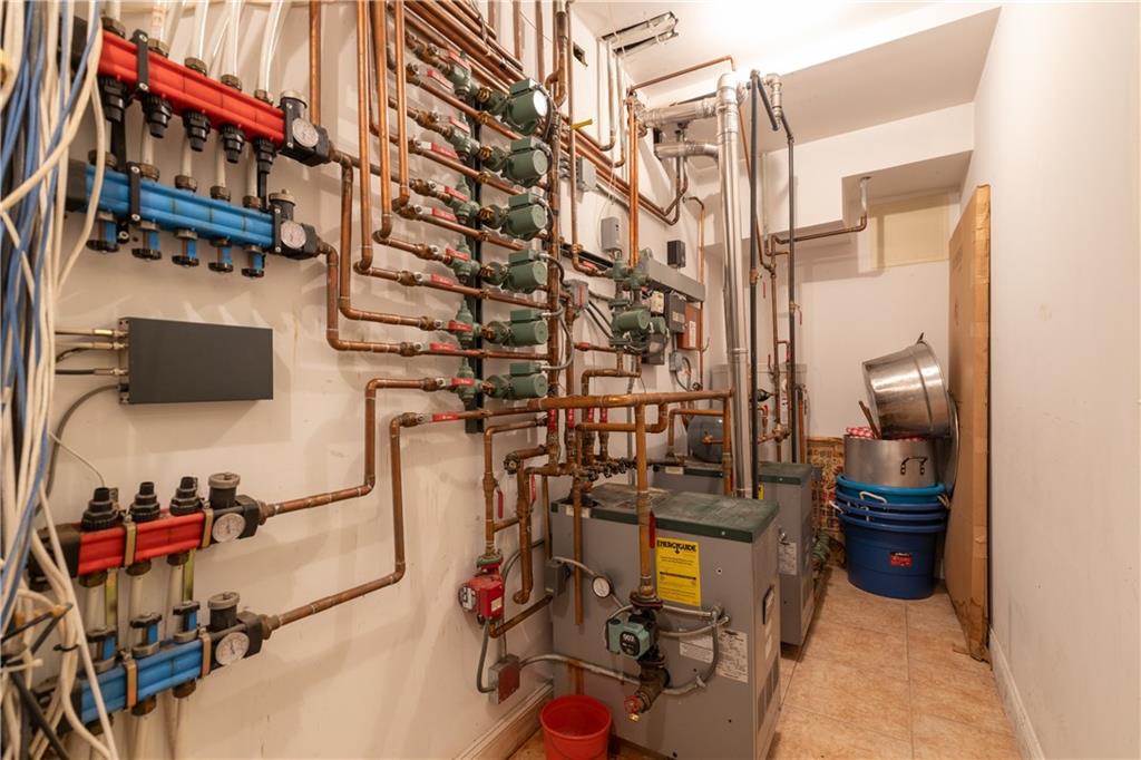 16 Diana Trail, Staten  Island, New York, 10304 image 41